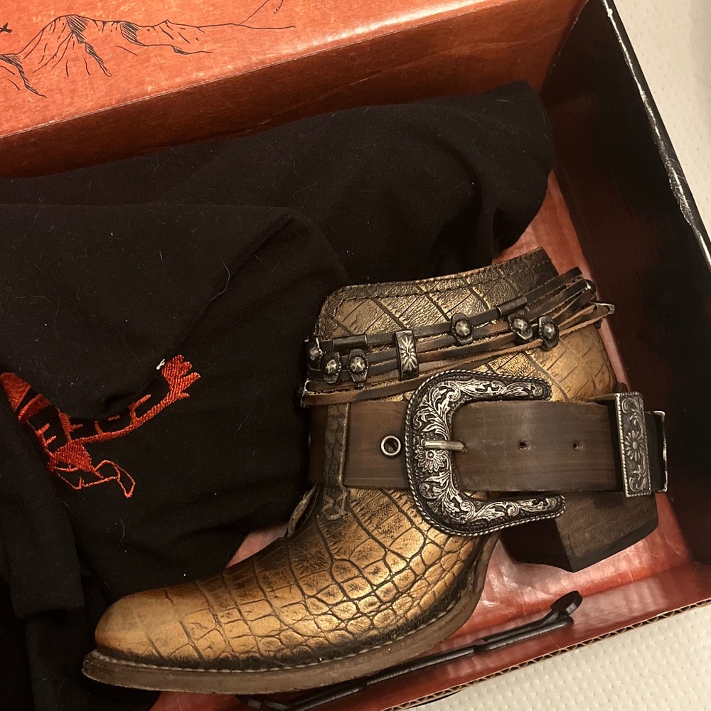 Freebird saloon booties